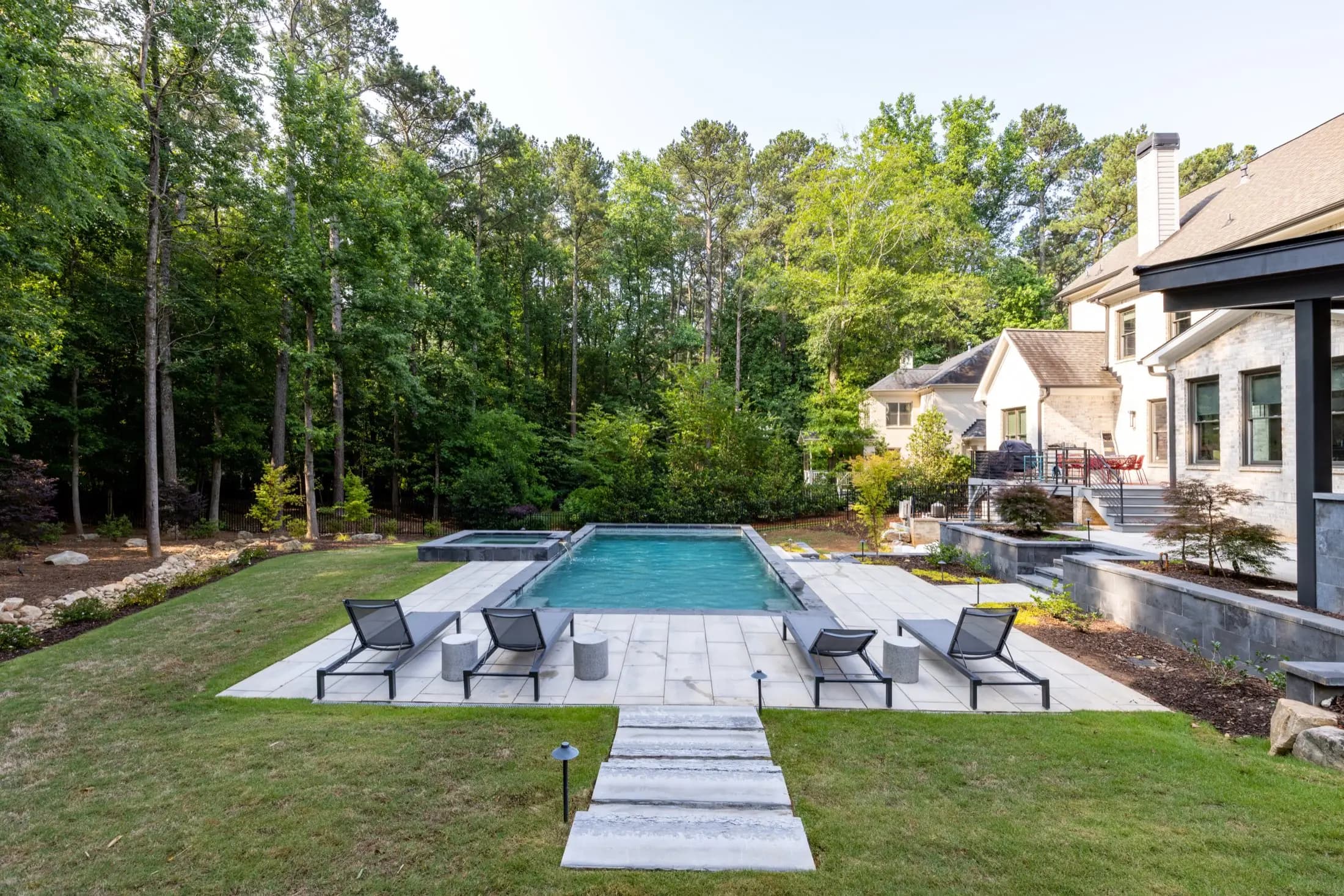 The Lipson pool in Atlanta, a clean-edged linear design, an example of Atlantis's linear and modern pool type