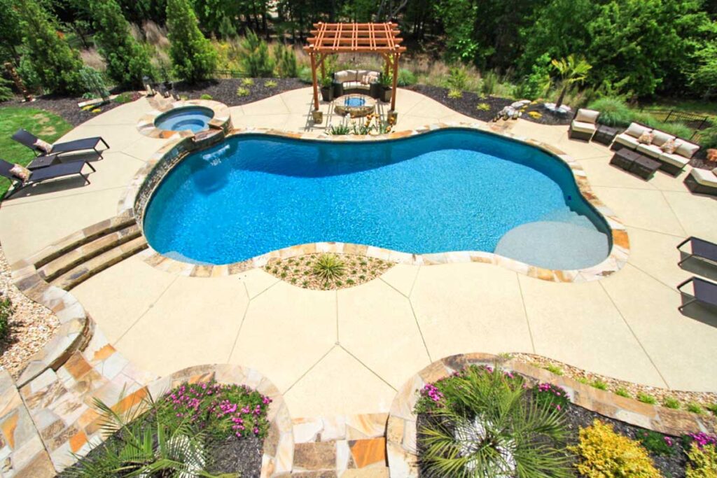 Pool by Atlantis Pools and Spas
